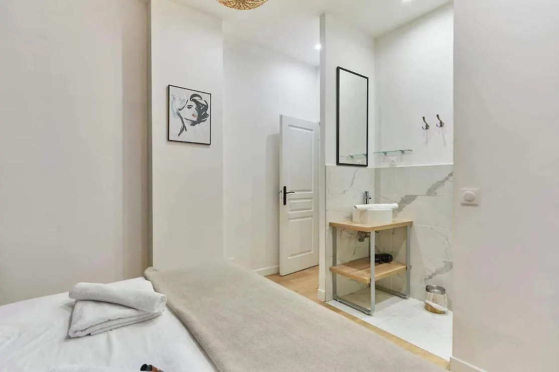 Appartamento Decorato Professionalmente Mediolan Włochy